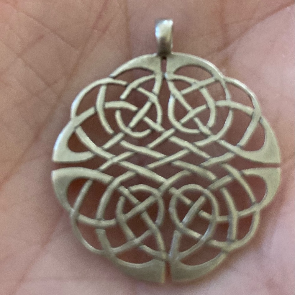 Celtic Pendant Sterling Silver